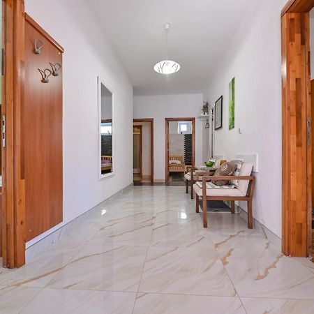 Apartments Smoky نوفاليا المظهر الخارجي الصورة